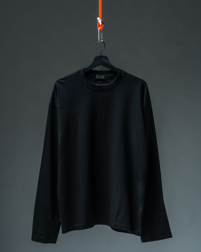 LOONGSLEEVE BY “STYLEINTHEBLOCK”