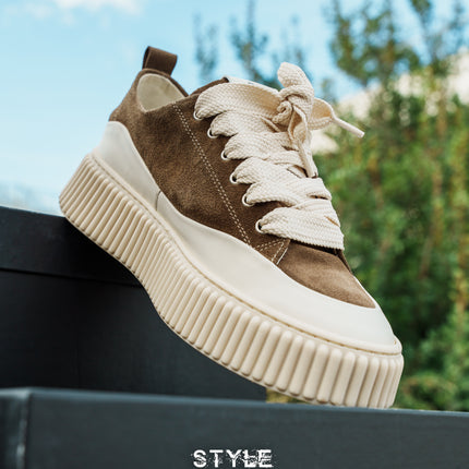 SNEAKERS MADE IN ITALY