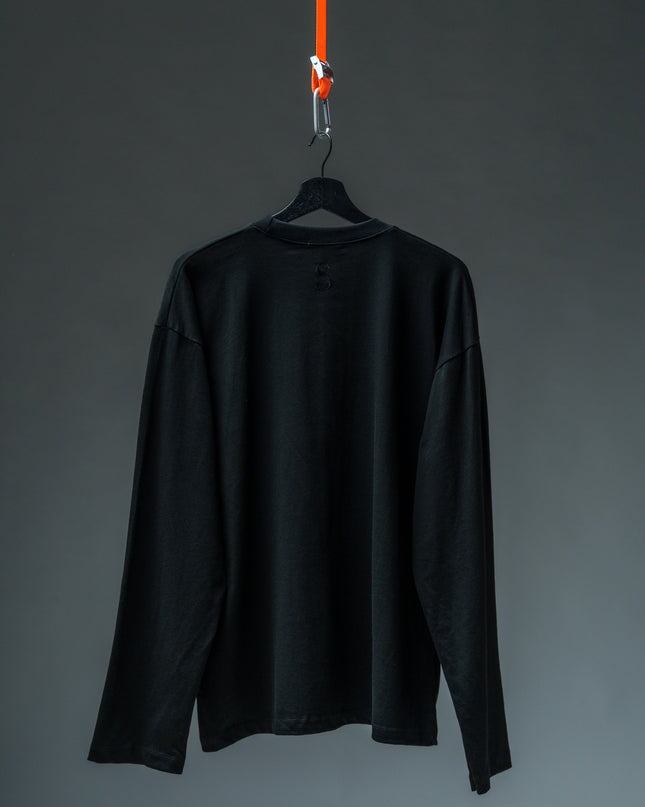 LOONGSLEEVE BY “STYLEINTHEBLOCK”